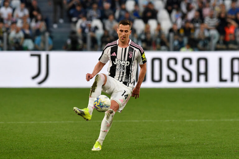 Arkadiusz Milik of Juventus FC during Serie A 2025/26 match between Juventus FC and of Genoa CFC at Allianz Stadium on April 06, 2026 in Turin, Italy - ph Giuliano Marchisciano (Photo by Giuliano Marchisciano/IPA Sport / ipa-agency.net/IPA/Sipa USA)
2026.04.06 Turyn
pilka nozna liga wloska
Juventus Turyn - Genoa CFC
Foto IPA/SIPA USA/PressFocus

!!! POLAND ONLY !!!