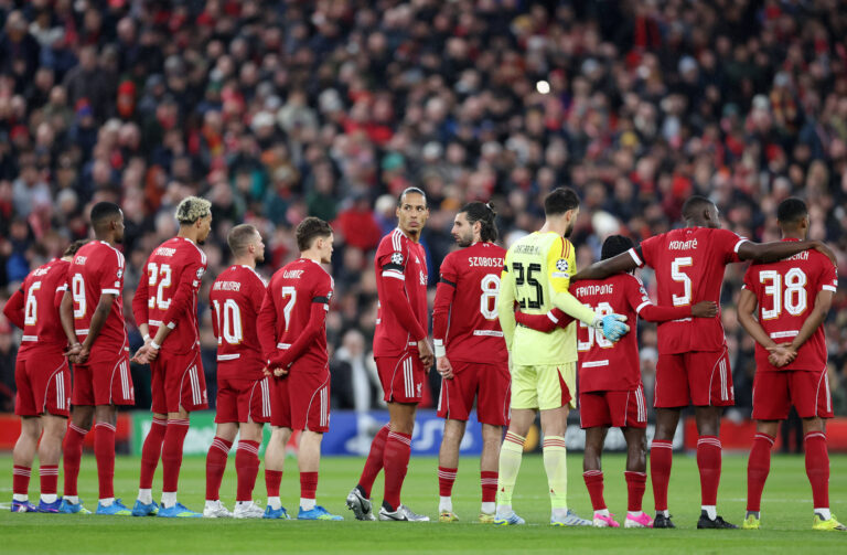 Liverpool, England, 14th April 2026. Virgil van Dijk of Liverpool looks towards the Kop during the Hillsborough minutes silence during the Liverpool vs Paris Saint Germain UEFA Champions League quarter final 2nd leg match at Anfield, Liverpool. Picture credit should read: Jessica Hornby / Sportimage EDITORIAL USE ONLY. No use with unauthorised audio, video, data, fixture lists, club/league logos or live services. Online in-match use limited to 120 images, no video emulation. No use in betting, games or single club/league/player publications. SPI_051_JH_Liverpool_PSG SPI-4687-0050
2026.04.14 Liverpool
pilka nozna , Liga Mistrzow
FC Liverpool - Paris Saint-Germain
PSG
Foto IMAGO/PressFocus

!!! POLAND ONLY !!!