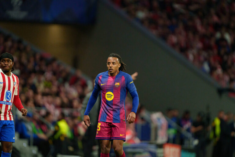 Jules Kounde seen during UEFA Champions League quarterfinal game between teams of Atletico de Madrid and FC Barcelona, Barca Kazimierz Koper/Ball Raw Images Madrid Estadio Jose Alvalade Spain Copyright: xKazimierzxKoperx kazimierzkoper_atletico_fcbarcelona_2526_7-27
2026.04.13 Madryt
pilka nozna , Liga Mistrzow
Atletico Madryt - FC Barcelona
Foto IMAGO/PressFocus

!!! POLAND ONLY !!!