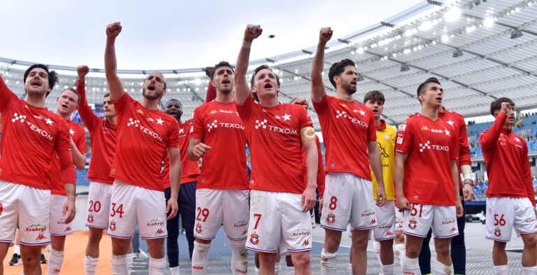 2026.04.19 Chorzow
Pilka nozna , Betclic I liga , sezon 2025/26
Ruch Chorzow - Wisla Krakow
N/z Pilkarze Wisly dziekuja kibicom po meczu, Frederico Fred Duarte, Raoul Giger, Darijo Grujcic, Julius Ertlthaler, Marc Carbo Bellapart, Maciej Kuziemka
Foto Krzysztof Porebski / PressFocus

2026.04.19 Chorzow
Football , Polish league, second level , 2025/2026 season
Ruch Chorzow - Wisla Krakow
Pilkarze Wisly dziekuja kibicom po meczu, Frederico Fred Duarte, Raoul Giger, Darijo Grujcic, Julius Ertlthaler, Marc Carbo Bellapart, Maciej Kuziemka
Credit: Krzysztof Porebski / PressFocus