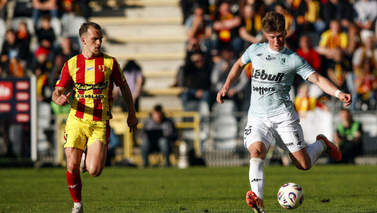 2026.05.01 Kielce Pilka Nozna 
PKO Ekstraklasa Sezon 2025/2026
Korona Kielce - Piast Gliwice
N/z Martin Remacle Jakub Lewicki
Foto Dawid Figura / Pressfocus

2026.05.01 Kielce Polish Football Top League PKO Ekstraklasa Season 2025/2026
Korona Kielce - Piast Gliwice
Martin Remacle Jakub Lewicki 
Credit: Dawid Figura / Pressfocus