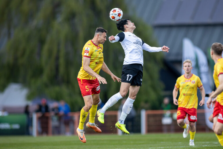 2026.05.01 Niepolomice
pilka nozna Betclic 1 Liga Sezon 2025/2026
Puszcza Niepolomice - Znicz Pruszkow
N/z Kosei Iwao Jaroslaw Jach
Foto Michal Kedzierski / PressFocus

2026.05.01 Niepolomice
Football Polish Betclic 1 Liga Season 2025/2026 Puszcza Niepolomice - Znicz Pruszkow
Kosei Iwao Jaroslaw Jach
Credit: Michal Kedzierski / PressFocus