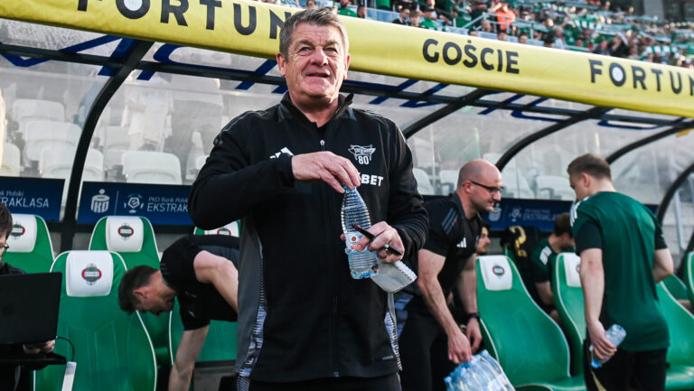 2026.05.04 Radom PKO Ekstraklasa Sezon 2025/2026 Radomiak Radom - Lechia Gdansk

N/z John Carver

Foto Kacper Pacocha / PressFocus 

2026.05.04 Lublin Football Polish Ekstraklasa Season 2025/2026 Radomiak Radom - Lechia Gdansk
Credit: Kacper Pacocha / PressFocus