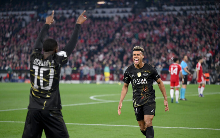 FUSSBALL CHAMPIONS LEAGUE SAISON 2025/2026 Halbfinal Rueckspiel 06.05.2026 FC Bayern Muenchen - Paris Saint-Germain Jubel Paris Saint-Germain nach dem Tor zum 0 - 1, v. li., Torschuetze Ousmane Dembele Paris Saint-Germain Desire Doue Paris Saint-Germain *** FOOTBALL CHAMPIONS LEAGUE SEASON 2025 2026 semi-final second leg 06 05 2026 FC Bayern Muenchen Paris Saint Germain cheering Paris Saint Germain after the goal to 0 1, from left, goal scorer Ousmane Dembele Paris Saint Germain Desire Doue Paris Saint Germain
2026.05.06 Monachium
pilka nozna , Liga Mistrzow
Bayern Monachium - Paris Saint-Germain
FCB PSG
Foto IMAGO/PressFocus

!!! POLAND ONLY !!!