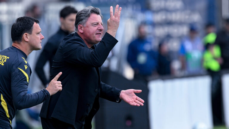 Udinese's coach Kosta Runjaic  during the Serie A soccer match between Cagliari Calcio and Udinese at the Unipol Domus in Cagliari, Sardinia -  Saturday 9th May. Sport - Soccer (Photo by Gianluca Zuddas/Lapresse) (Photo by Gianluca Zuddas/LaPresse/Sipa USA)
2026.05.09 Cagliari
pilka nozna liga wloska
Cagliari Calcio - Udinese Calcio
Foto LaPresse/SIPA USA/PressFocus

!!! POLAND ONLY !!!