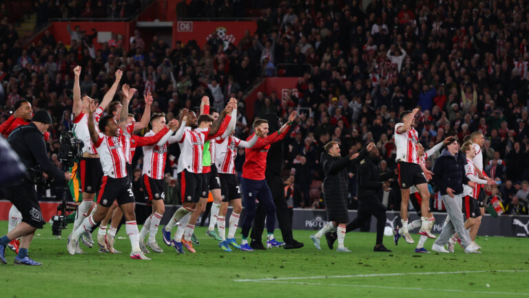 Football - 2025 / 2026 EFL Sky Bet Championship - Play-Off - Second Semi-Final - Southampton vs Middlesbrough - St Marys Stadium - Tuesday 12th May 2026 Southampton celebrate reaching the play off final COLORSPORT / Shaun Boggust PUBLICATIONxNOTxINxUK
2026.05.12 Southampton
pilka nozna , liga angielska
Southampton - Middlesbrough
Foto IMAGO/PressFocus

!!! POLAND ONLY !!!