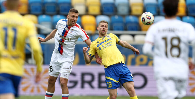 2026.05.13 Gdynia Pilka nozna PKO BP Ekstraklasa sezon 2025/2026 Arka Gdynia - Gornik Zabrze N/z Rafal Janicki Vladislavs Gutkovskis Foto Piotr Matusewicz / PressFocus

2026.05.13 Gdynia
Football Polish PKO BP Ekstraklasa season 2025/2026 
Arka Gdynia - Gornik Zabrze 
Rafal Janicki Vladislavs Gutkovskis 
Credit: Piotr Matusewicz / PressFocus
