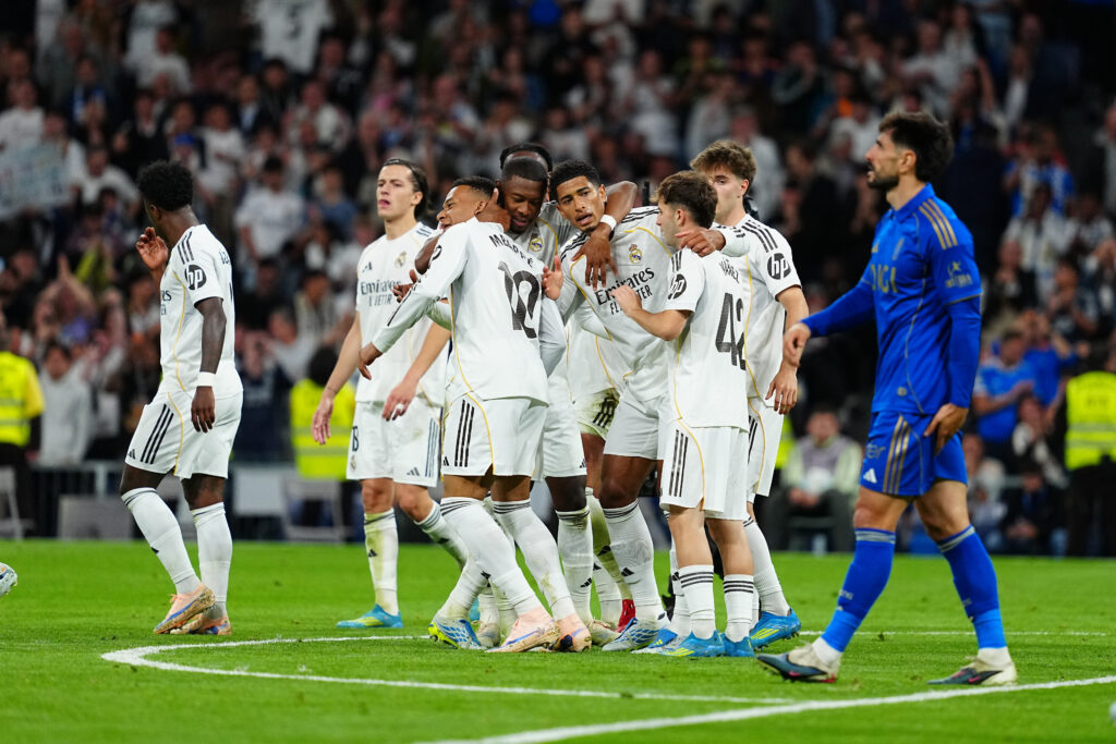 Jude Bellingham of Real Madrid CF celebrates after scoring his team's second goal with Kylian Mbappé of Real Madrid CF and David Alaba of Real Madrid CF during the LaLiga EA Sports match between Real Madrid CF and Real Oviedo at the Santiago Bernabéu. Final Score: Real Madrid 2-0 Real Oviedo (Photo by Gokhan Taner / SOPA Images/Sipa USA)
2026.05.14 Madryt
pilka nozna liga hiszpanska
Real Madryt - Real Oviedo
Foto SOPA Images/SIPA USA/PressFocus

!!! POLAND ONLY !!!