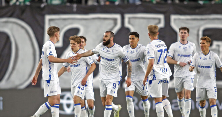 2026.05.16 Radom Pilka Nozna PKO Ekstraklasa Sezon 2025/2026 Radomiak Radom - Lech Poznan N/z Mikael Ishak Gol Bramka Radosc Foto Dawid Figura/PressFocus  2026.05.16 Radom Football Polish Ekstraklasa Season 2025/2026 Radomiak Radom - Lech Poznan Mikael Ishak Gol Bramka Radosc Credit: Dawid Figura/PressFocus