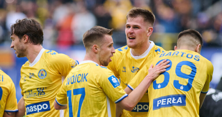 2026.05.16 Lublin pilka nozna PKO Ekstraklasa sezon 2025/2026 
Motor Lublin - Cracovia
N/z Filip Wojcik Karol Czubak Marek Bartos
Foto Ireneusz Wnuk / PressFocus

2026.05.16 Lublin Football - Polish PKO Ekstraklasa season 2025/2026 
Motor Lublin - Cracovia
Filip Wojcik Karol Czubak Marek Bartos
Credit: Ireneusz Wnuk / PressFocus