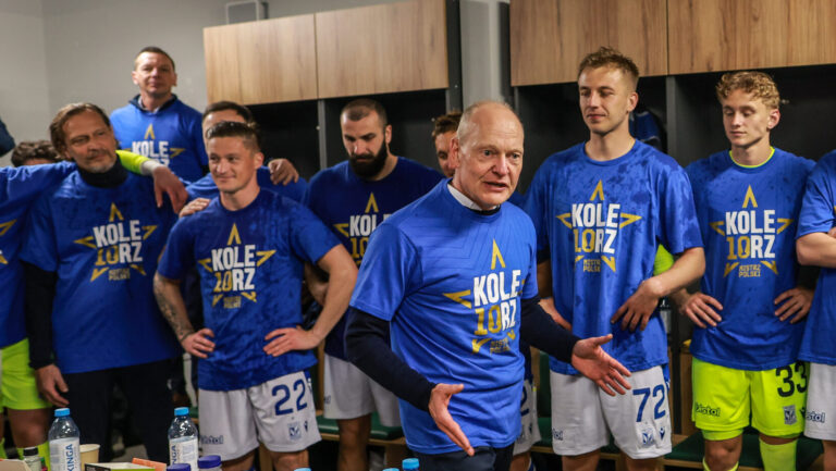 2026.05.16 Radom
pilka nozna PKO Ekstraklasa sezon 2025/2026
Radomiak Radom - Lech Poznan
feta radosc mistrzostwo szatnia
N/z Niels Frederiksen
Foto Przemyslaw Szyszka / PressFocus

2026.05.16 Radom
Football - Polish PKO Ekstraklasa season 2025/2026
Radomiak Radom - Lech Poznan
Niels Frederiksen
Credit: Przemyslaw Szyszka / PressFocus