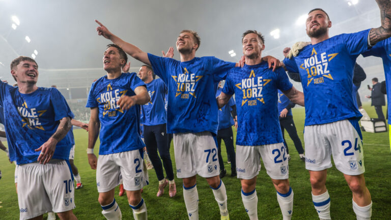 2026.05.16 Radom
pilka nozna PKO Ekstraklasa sezon 2025/2026
Radomiak Radom - Lech Poznan
feta radosc mistrzostwo szatnia
N/z Joel Pereira Mateusz Skrzypczak Radoslaw Murawski Filip Jagiello
Foto Przemyslaw Szyszka / PressFocus

2026.05.16 Radom
Football - Polish PKO Ekstraklasa season 2025/2026
Radomiak Radom - Lech Poznan
Joel Pereira Mateusz Skrzypczak Radoslaw Murawski Filip Jagiello
Credit: Przemyslaw Szyszka / PressFocus