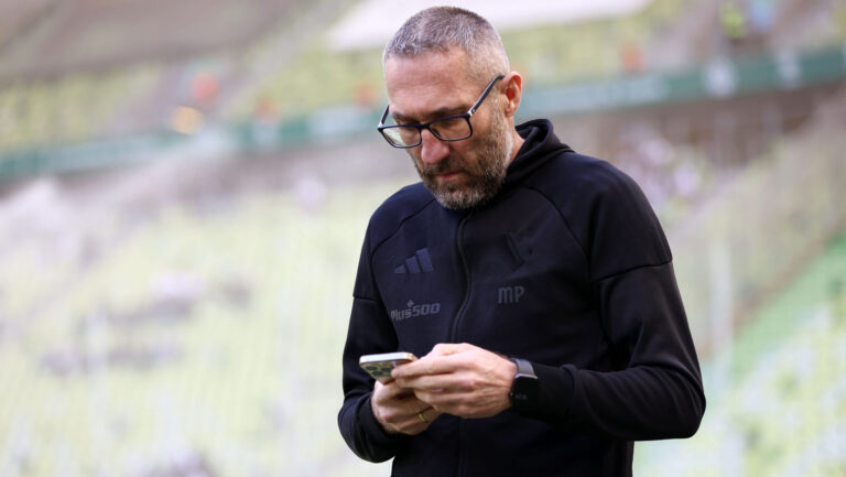 2026.05.17 Gdansk Pilka nozna PKO BP Ekstraklasa sezon 2025/2026 Lechia Gdansk - Legia Warszawa N/z Marek Papszun Foto Piotr Matusewicz / PressFocus

2026.05.17 Gdansk
Football Polish PKO BP Ekstraklasa season 2025/2026 
Lechia Gdansk - Legia Warszawa 
Marek Papszun 
Credit: Piotr Matusewicz / PressFocus