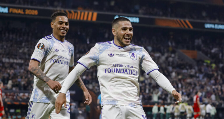 Torjubel bei Emiliano Buendia Aston Villa, 10 nach seinem Tor zum 0:2 , Turkei, Fussball, UEFA Europa League, Finale, 2025/2026, SC Freiburg vs. Aston Villa, 20.05.2026, Istanbul Besiktas Park Turkei *** Emiliano Buendia Aston Villa, 10 after his goal for 0 2 , Turkey, Football, UEFA Europa League, Final, 2025 2026, SC Freiburg vs Aston Villa, 20 05 2026, Istanbul Besiktas Park Turkey Copyright: xGrantxHubbsx
2026.05.20 Stambul
pilka nozna liga europy
SC Freiburg - Aston Villa
Foto IMAGO/PressFocus

!!! POLAND ONLY !!!