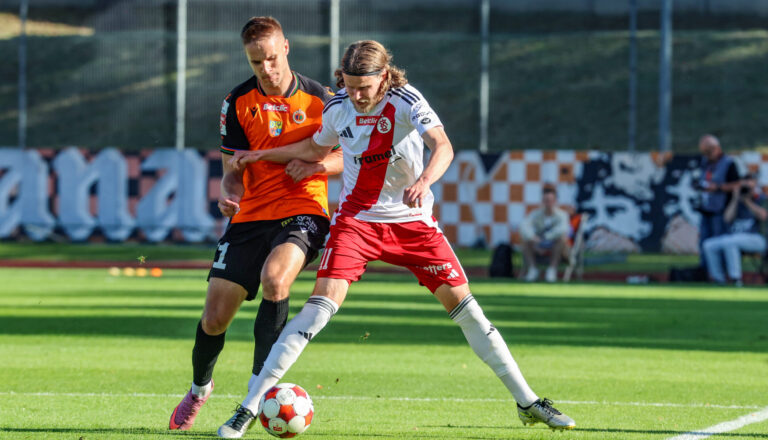 2026.05.28 Glogow Pilka Nozna Betclic 1 Liga Sezon 2025/2026 Chrobry Glogow - LKS Lodz Nz Michal Kozajda Gustaf Norlin Foto:Artur Kraszewski / PressFocus

2026.05.28 Glogow football Betclic 1 Liga  2025/2026 Chrobry Glogow - LKS Lodz Michal Kozajda Gustaf Norlin Credit: Artur Kraszewski / PressFocus