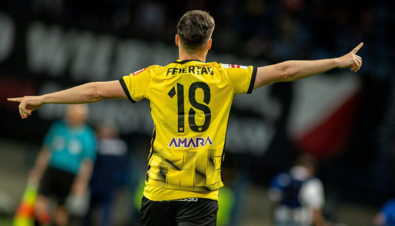 2026.05.28 Krakow
pilka nozna Betclic 1 Liga Sezon 2025/2026 Baraze o awans do ekstraklasy 
Wieczysta Krakow - Polonia Warszawa
N/z Stefan Feiertag Gol Radosc Zawodnikow
Foto Michal Kedzierski / PressFocus

2026.05.28 Krakow
Football Polish Betclic 1 Liga Season 2025/2026 Wieczysta Krakow - Polonia Warszawa
Stefan Feiertag Gol Radosc Zawodnikow
Credit: Michal Kedzierski / PressFocus