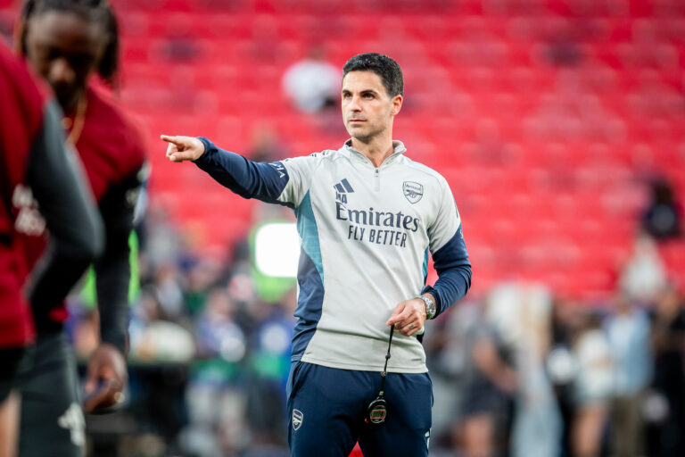 2026.05.29 Budapeszt
Trening Arsenalu przed finalem Ligi Mistrzow
UEFA Final Ligi Mistrzow trening
N/z Mikel Arteta
Foto Mateusz Porzucek PressFocus

2026.05.29 Budapeszt
Trening Arsenalu przed finalem Ligi Mistrzow
UEFA Champions League Final training session, Budapest, Puskas Arena
Arsenal
Mikel Arteta
Credit: Mateusz Porzucek PressFocus