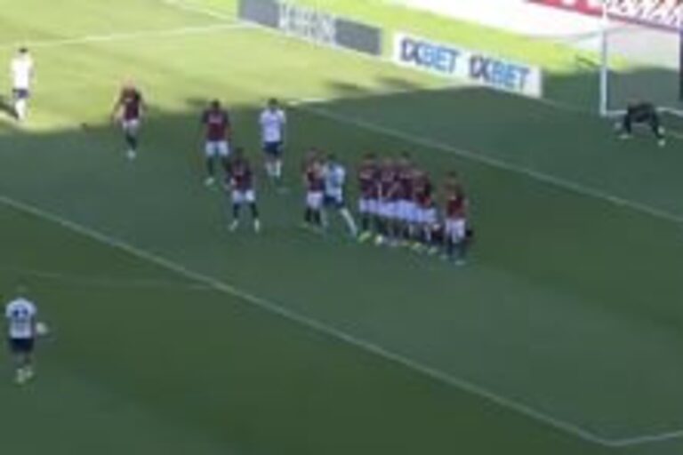 Kosmiczny gol w Serie A! Skorupski był bez szans [WIDEO]