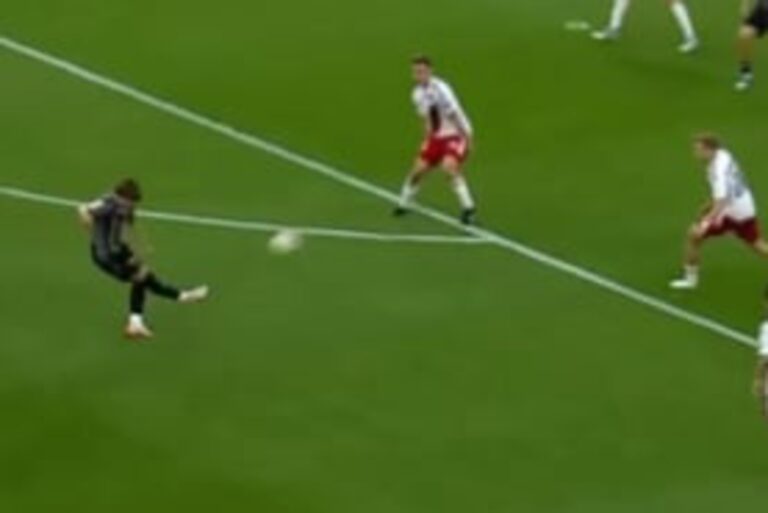 Piękny gol w Betclic 1. Lidze! Idealny strzał w samo okienko [WIDEO]