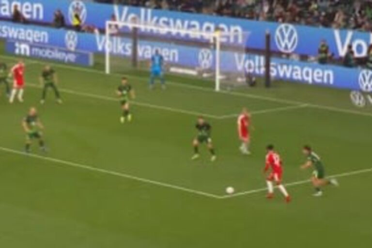 Kosmiczny gol Olise! Jak on to zrobił? [WIDEO]