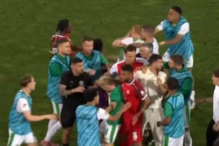 Awantura na boisku w Niemczech! Wszystko działo się po ostatnim gwizdku [WIDEO]