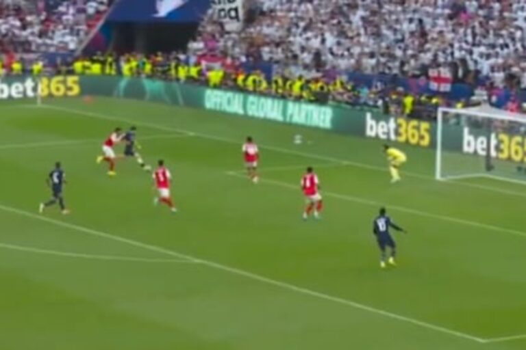 To była piłka meczowa! PSG nie wykorzystało genialnej okazji [WIDEO]