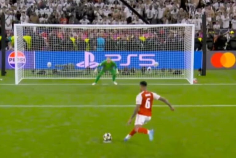 Ten karny zadecydował o triumfie PSG! Koszmarny strzał Gabriela [WIDEO]