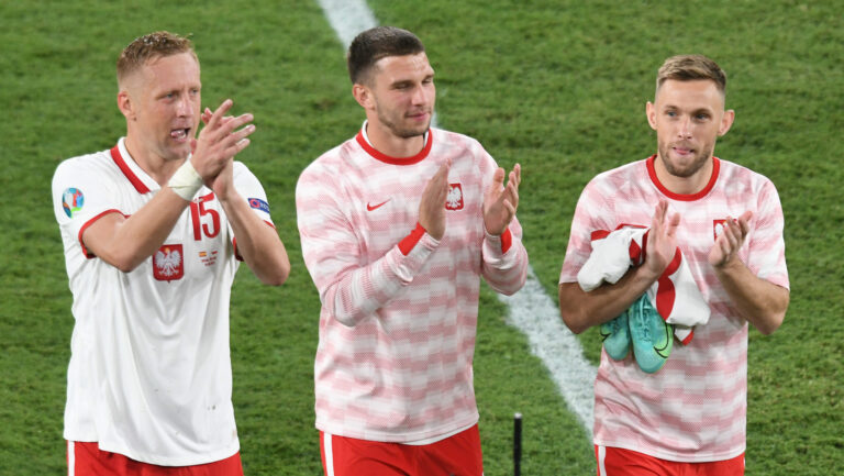 2021.06.19 Sewilla
Pilka nozna Mistrzostwa Europy UEFA Euro 2020
Hiszpania - Polska
Kamil Glik, Jakub Swierczok, Maciej Rybus
Foto PressFocus

!!! POLAND ONLY !!!