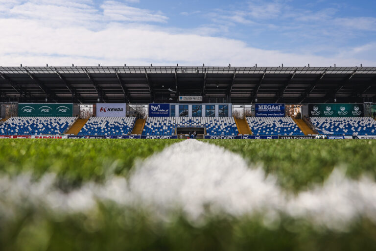 2024.03.10 Mielec
Pilka nozna PKO Ekstraklasa 2023/2024
Stal Mielec - Ruch Chorzow
N/z Stadion Miejski w Mielcu stadion Stal Mielec
Foto Marta Badowska / PressFocus

2024.03.10 Mielec
Football Polish PKO Ekstraklasa Season 2023/2024
Stadion Miejski w Mielcu stadion Stal Mielec
Credit: Marta Badowska / PressFocus