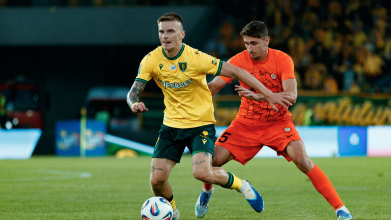 2025.07.28 Katowice
Pilka nozna PKO Ekstraklasa sezon 2024/2025
GKS Katowice - KGHM Zaglebie Lubin
N/z Maciej Rosolek Aleks Lawniczak
Foto Tomasz Folta / PressFocus

2025.07.28 Katowice
Football PKO Ekstraklasa season 2024/2025
GKS Katowice - KGHM Zaglebie Lubin
Maciej Rosolek Aleks Lawniczak
Credit: Tomasz Folta / PressFocus