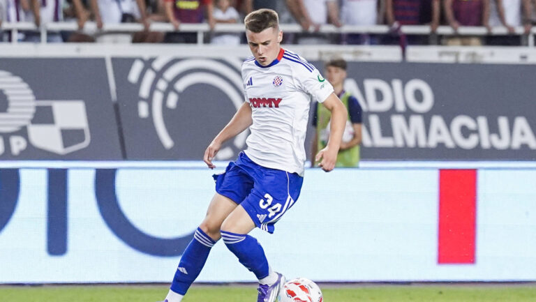 UEFA Conference League Qualifikation 2025/2026 - 3. Runde, 07.08.2025 - HNK Hajduk Split vs. FC Dinamo City Tirana - Stadion Poljud Split, Kroatien Bruno Durdov Hajduk Split *** UEFA Conference League Qualification 2025 2026 3 Round, 07 08 2025 HNK Hajduk Split vs FC Dinamo City Tirana Stadium Poljud Split, Croatia Bruno Durdov Hajduk Split Copyright: xLukaxKolanovicx
2025.08.07 Split
pilka nozna , Liga Konferencji
HNK Hajduk Split - FC Dinamo City Tirana
Foto IMAGO/PressFocus

!!! POLAND ONLY !!!