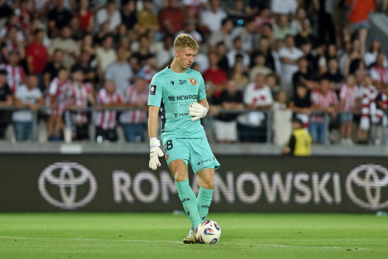 2025.08.15 Krakow
Pilka nozna , PKO BP Ekstraklasa sezon 2025/26
Cracovia Krakow - Widzew Lodz
N/z Maciej Kikolski
Foto Krzysztof Porebski / PressFocus

2025.08.15 Krakow
Football Polish top league , 2025/2026 season
Cracovia Krakow - Widzew Lodz
Maciej Kikolski
Credit: Krzysztof Porebski / PressFocus