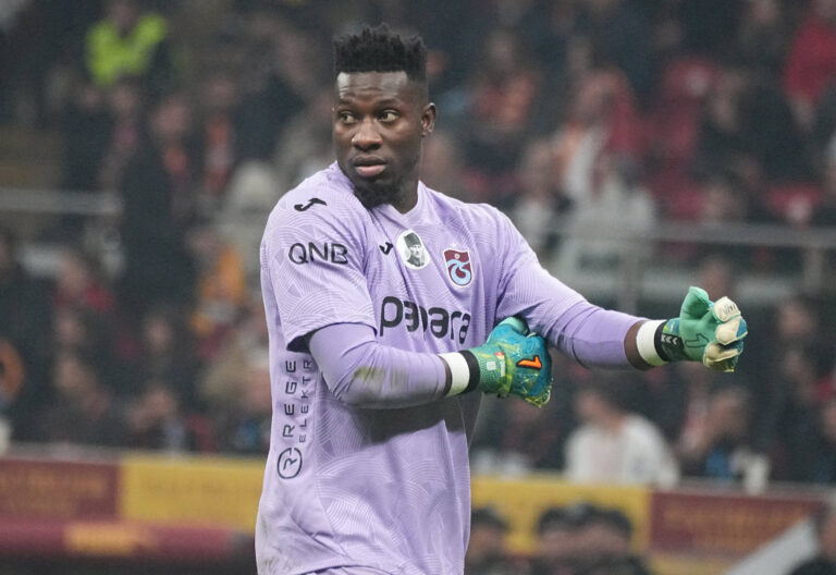 ISTANBUL, TURKEY - NOVEMBER 1: Goalkeeper Andre Onana of Trabzonspor during the Trendyol Turkish Super League match between Galatasaray SK and Trabzonspor at Rams Park Stadium on November 1, 2025 in Istanbul, Turkey. Istanbul Turkey Copyright: xSeskimphotox GSaray-Trabzon-011125 55
2025.11.01 Stambul
pilka nozna , liga turecka
Galatasaray Stambul - Trabzonspor
Foto IMAGO/PressFocus

!!! POLAND ONLY !!!