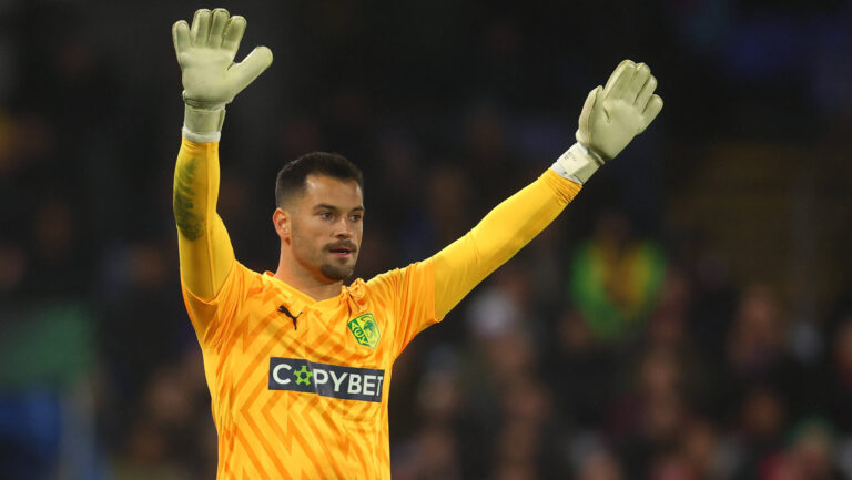 London, England, 12th March 2026. Zlatan Alomerovic of AEK Larnaca during the Crystal Palace vs AEK Larnaca UEFA Conference League match at Selhurst Park, London. Picture credit should read: Paul Terry / Sportimage EDITORIAL USE ONLY. No use with unauthorised audio, video, data, fixture lists, club/league logos or live services. Online in-match use limited to 120 images, no video emulation. No use in betting, games or single club/league/player publications. SPI_037_PT_Crystal_Palace_Larnaca SPI-4597-0037
2026.03.12 Londyn
pilka nozna liga konferencji europy
Crystal Palace - AEK Larnaka

Foto IMAGO/PressFocus

!!! POLAND ONLY !!!
