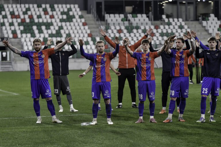 2026.04.18 Sosnowiec
Pilka nozna Betclic 1. Liga sezon 2025/2026
Wieczysta Krakow - Odra Opole
N/z Jiri Piroch Adrian Purzycki Szymon Mida Szymon Kobusinski Krystian Palacz
Foto Mateusz Sobczak / PressFocus

2026.04.18 Sosnowiec
Football Polish first league - second level 2025/26 season
Wieczysta Krakow - Odra Opole
Jiri Piroch Adrian Purzycki Szymon Mida Szymon Kobusinski Krystian Palacz
Credit: Mateusz Sobczak / PressFocus