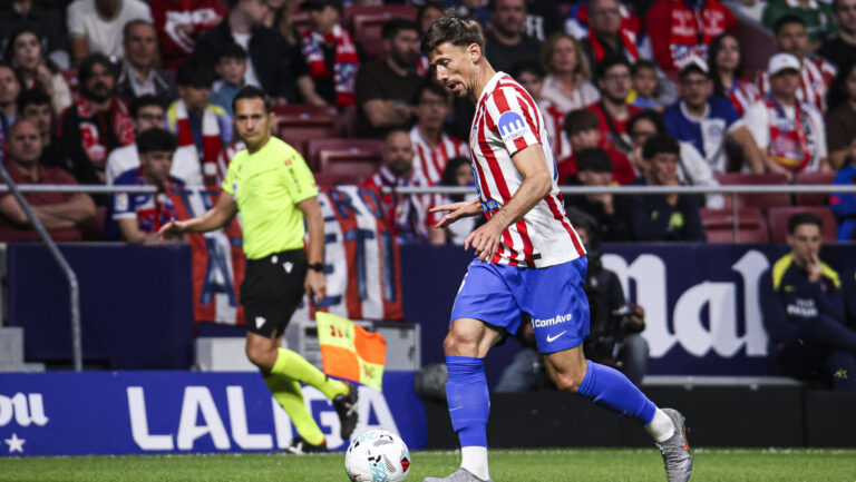 Real Madrid CF vs. Athletic Bilbao on the 33th matchday of the 2025 26 Spanish First Division 25 April 2026 Estadio Civitas Metropolitano, Madrid, Spain La Liga Football, Atletico de Madrid versus Athletic Bilbao: Clement Lenglet with the ball Madrid Madrid Spain *** Real Madrid CF vs Athletic Bilbao on the 33th matchday of the 2025 26 Spanish First Division 25 April 2026 Estadio Civitas Metropolitano, Madrid, Spain La Liga Football, Atletico de Madrid versus Athletic Bilbao Clement Lenglet with the ball Madrid Madrid Madrid Spain Copyright: xAlejandroxMatiasx
2026.04.25 Madryt
pilka nozna , liga hiszpanska
Atletico Madryt - Athletic Bilbao
Foto IMAGO/PressFocus

!!! POLAND ONLY !!!