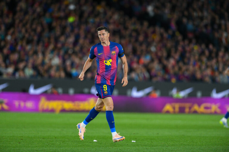 FC Barcelona, Barca v REAL MADRID SPOTIFY CAMP NOU. BARCELONA May 10,2026 FC BARCELONA vs REAL MADRID MAY 10 ,2026 Robert Lewandowski 9 of FC Barcelona during the match between FC Barcelona and Real Madrid corresponding to the thirty-five day of La Liga EA Sports at at Spotify Camp Nou in Barcelona, Spain. Barcelona ESP Copyright: xS.xRosx
2026.05.10 Barcelona
pilka nozna liga hiszpanska
FC Barcelona - Real Madryt
Foto IMAGO/PressFocus

!!! POLAND ONLY !!!