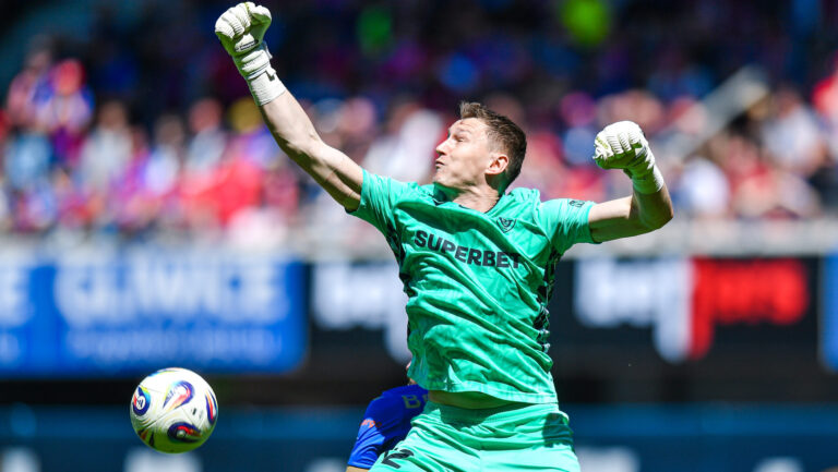 2026.05.10 Gliwice
Pilka nozna PKO BP Ekstraklasa Sezon 2025/2026
Piast Gliwice - GKS Katowice
N/z Rafal Straczek
Foto Marcin Bulanda / PressFocus

2026.05.10 Gliwice
Football Polish PKO BP Ekstraklasa League Season 2025/2026
Piast Gliwice - GKS Katowice
Rafal Straczek
Credit: Marcin Bulanda / PressFocus