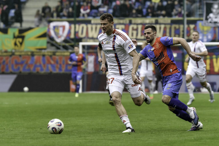 2026.05.17 Gliwice
Pilka nozna PKO Ekstraklasa sezon 2025/2026
Piast Gliwice - Rakow Czestochowa
N/z Pawel Dawidowicz Quentin Boisgard
Foto Mateusz Sobczak / PressFocus

2026.05.17 Gliwice
Football Polish League PKO Ekstraklasa season 2025/2026
Piast Gliwice - Rakow Czestochowa
Pawel Dawidowicz Quentin Boisgard
Credit: Mateusz Sobczak / PressFocus