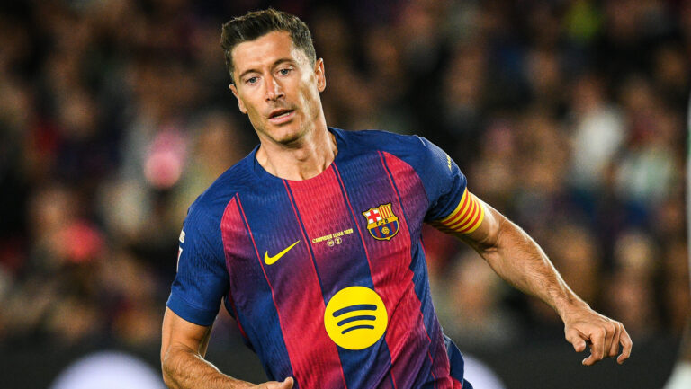IPA84809447 - Robert LEWANDOWSKI of Barcelona during the Spanish championship LaLiga football match between FC Barcelona and Real Betis Balompie on 17 May 2026 at Camp Nou stadium in Barcelona, Spain (Photo by /Sipa USA)
2026.05.17 Barcelona
pilka nozna liga hiszpanska
FC Barcelona - Real Betis Sewilla: ostatni mecz Roberta Lewandowskiego w barwach FC Barcelony
Foto IPA/SIPA USA/PressFocus

!!! POLAND ONLY !!!
