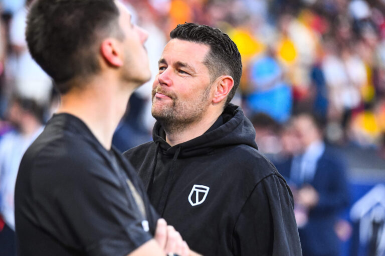 Pierre Sage (RC Lens) - Photo : Baptiste Autissier/Baptiste Autissier / Psnewz/ SIPA /00326801_0065/Credit:PSNEWZ/SIPA/2605222232
2026.05.22 Saint Denis
pilka nozna Puchar Francji , final pucharu
RC Lens - OGC Nice
Foto PSNEWZ/SIPA/PressFocus

!!! POLAND ONLY !!!