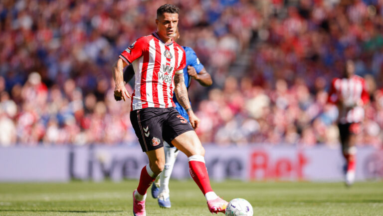 Sunderland v Chelsea, Premier League Granit Xhaka of Sunderland makes a pass during the Sunderland v Chelsea Premier League match at the Stadium of Light, Sunderland, England on 24 May 2026 Credit: Craig Cowan/Every Second Media Editorial use only. All images are copyright Every Second Media Limited. No images may be reproduced without prior permission. All rights reserved. Premier League and Football League images are subject to licensing agreements with Football DataCo Limited. see https://www.football-dataco.com Copyright: xIMAGO/EveryxSecondxMediax ESM-2012-0148 CraigxCowanx/xEveryxSecondxMediax
2026.05.24 Sunderland
pilka nozna liga angielska
Sunderland - Chelsea Londyn
Foto IMAGO/PressFocus

!!! POLAND ONLY !!!