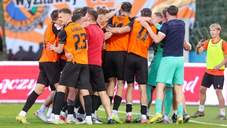 2026.05.28 Glogow Pilka Nozna Betclic 1 Liga Sezon 2025/2026 Chrobry Glogow - LKS Lodz Nz Chrobry Glogow radosc Foto:Artur Kraszewski / PressFocus

2026.05.28 Glogow football Betclic 1 Liga  2025/2026 Chrobry Glogow - LKS Lodz Chrobry Glogow radosc Credit: Artur Kraszewski / PressFocus