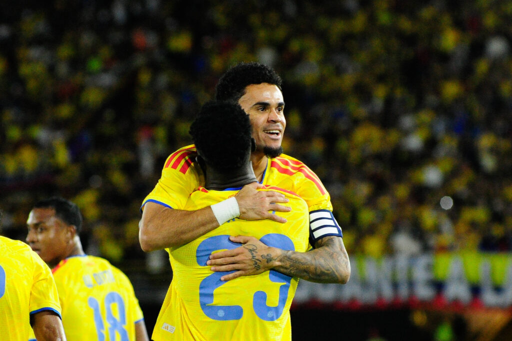 Colombia V Costa Rica - Friendly Match Before FIFA World Cup, WM, Weltmeisterschaft, Fussball 2026 Luis Diaz hughs davinson Sanchez after a goal during the last friendly match between Colombia and Costa Rica in Bogota s El Campin Stadium, Colombia on June 1, 2026. Photo by: Sebastian Barros/Long Visual Press Bogota Bogota D.C Colombia Copyright: xSebastianxBarrosx
2026.06.01 Bogota
pilka nozna , miedzynarodowy mecz towarzyski
Kolumbia - Kostaryka
Foto IMAGO/PressFocus

!!! POLAND ONLY !!!