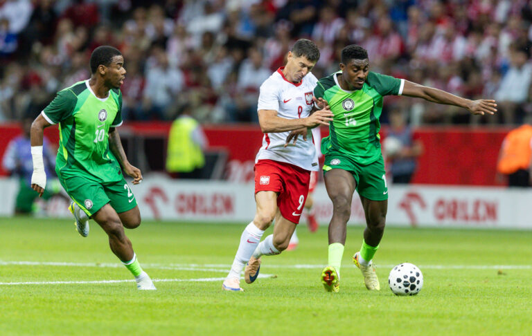 2026.06.03, Warszawa, mecz towarzyski Polska - Nigeria, Polska - Nigeria, 
N/z Raphael Onyedika (NGA), Robert Lewandowski (POL), Rafiu Durosinmi (NGA)
Foto Tomasz Jastrzebowski / Foto Olimpik / PressFocus

***

2026.06.03, Warsaw, friendly match Poland vs Nigeria, Polska - Nigeria
Raphael Onyedika (NGA), Robert Lewandowski (POL), Rafiu Durosinmi (NGA)
Credit: Tomasz Jastrzebowski / Foto Olimpik / PressFocus