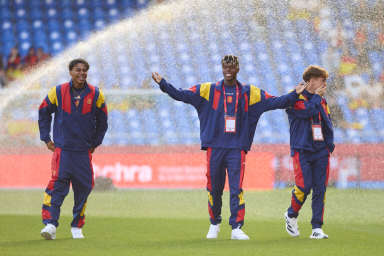 Spain v Iraq - International Friendly, Landerspiel, Nationalmannschaft LA CORUNA, SPAIN - JUNE 04: Lamine Yamal and Nico Williams of Spain looks on prior an international friendly match between Spain and Iraq at Abanca-Riazor Stadium on June 04, 2026 in La Coruna, Spain. Photo by Diego Simon/Photo Players Images/Magara Press La Coruna Abanca Riazor Stadium Spain Copyright: xDiegoxSimonx
2026.06.04 Coruna
pilka nozna mecz towarzyski
Hiszpania - Irak
Foto IMAGO/PressFocus

!!! POLAND ONLY !!!