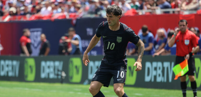 CHICAGO, USA - June 6: Christian Pulisic (10 USMNT) in action during the International friendly game between the US Men’s National Team and Germany at Soldier Field on Saturday, June 6 in Chicago, USA (Photo by Shaina Benhiyoun/SPP/Sipa USA)
2026.06.06 Chicago
pilka nozna mecz towarzyski
Stany Zjednoczone - Niemcy

Foto SPP/SIPA USA/PressFocus

!!! POLAND ONLY !!!