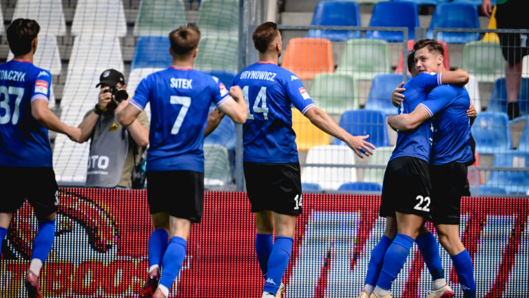 06.06.2026 Bielsko Biala  
Pilka nozna,
Betclic 2 liga sezon 2025/2026,
Podbeskidzie Bielsko Biala - Sandecja Nowy Sacz 
n/z Lucjan Klisiewicz radosc gol 
foto Krzysztof Dzierzawa / PressFocus
06.06.2026 Bielsko Biala
Football,
second division season 2025/2026 ,
Podbeskidzie Bielsko Biala - Sandecja Nowy Sacz 
n/z Lucjan Klisiewicz radosc gol 
foto Krzysztof Dzierzawa / PressFocus
