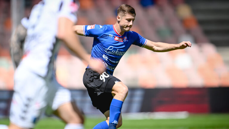 06.06.2026 Bielsko Biala  
Pilka nozna,
Betclic 2 liga sezon 2025/2026,
Podbeskidzie Bielsko Biala - Sandecja Nowy Sacz 
n/z Lucjan Klisiewicz 
foto Krzysztof Dzierzawa / PressFocus
06.06.2026 Bielsko Biala
Football,
second division season 2025/2026 ,
Podbeskidzie Bielsko Biala - Sandecja Nowy Sacz 
n/z Lucjan Klisiewicz 
foto Krzysztof Dzierzawa / PressFocus
