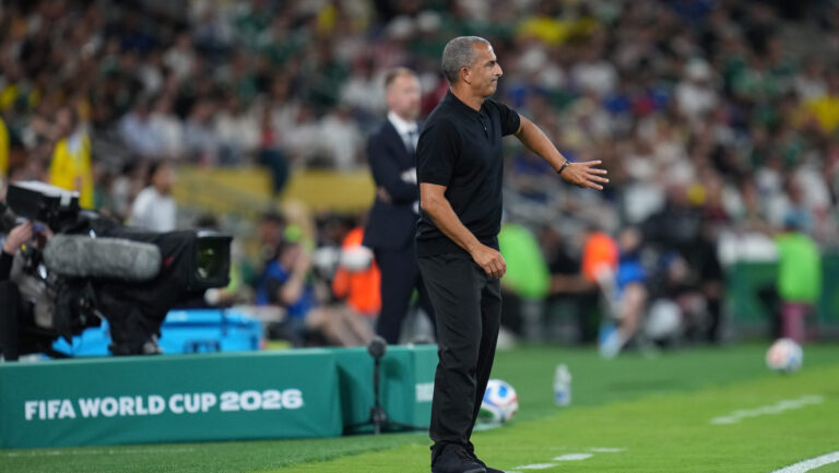 (260615) -- MONTERREY, June 15, 2026 (Xinhua) -- Sabri Lamouchi, head coach of Tunisia, gestures during the group F match between Sweden and Tunisia at the 2026 FIFA World Cup at Estadio Monterrey in Monterrey, Mexico, on June 14, 2026. (Photo by Martin Zabala/Xinhua)

2026.06.14 Monterrey
pilka nozna mistrzostwa swiata
Szwecja - Tunezja
Foto Martin Zabala/Xinhua/PressFocus

!!! POLAND ONLY !!!